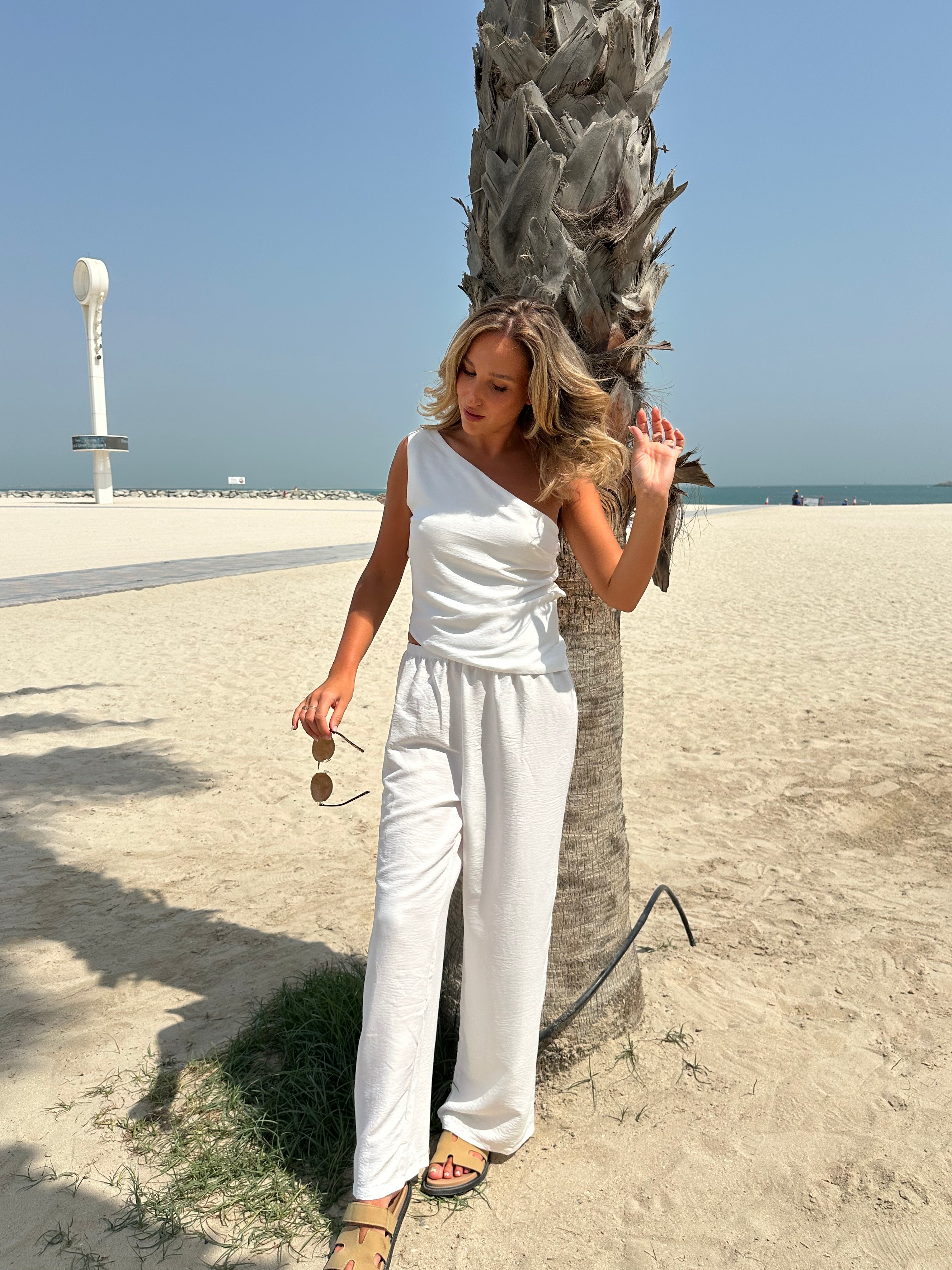 The FAV Softwear Set Main image