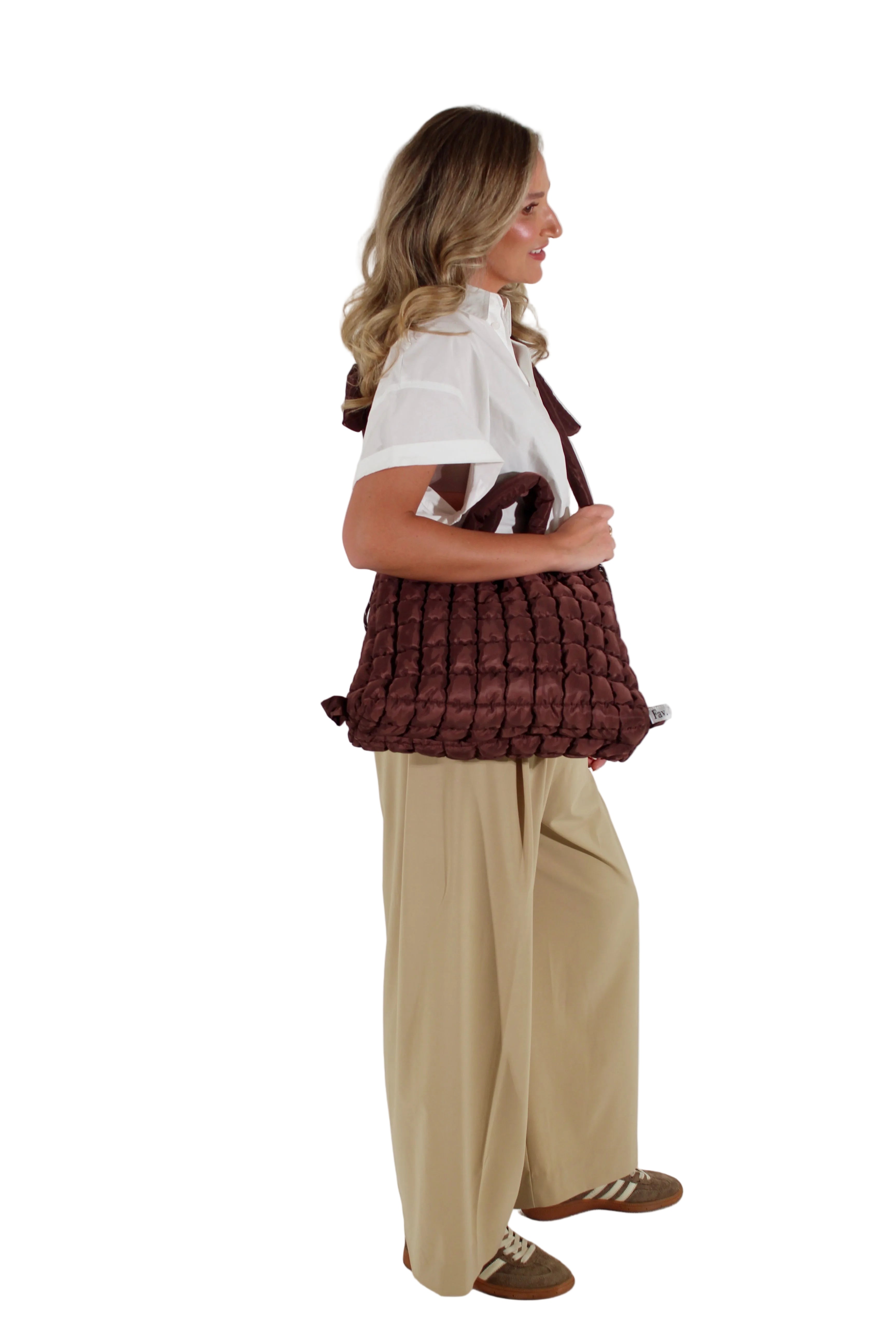 The Cloud Puff  Mocha Secondary image